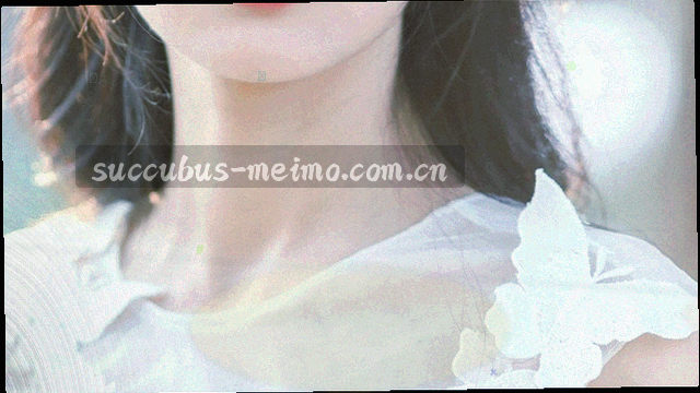 狼少女的午后茶会 游戏截图：午后阳光下的露天茶桌